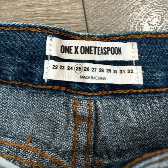 Free People One Teaspoon Awesome Baggies Jeans Boyfriend Distressed straight leg - Picture 15 of 16